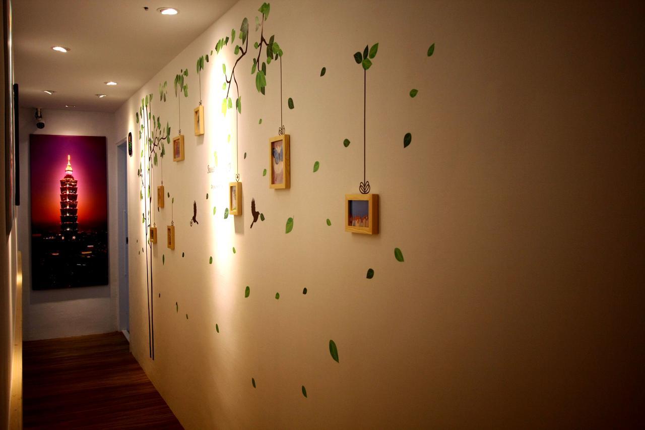 Color House Pansiyon Taichung Dış mekan fotoğraf