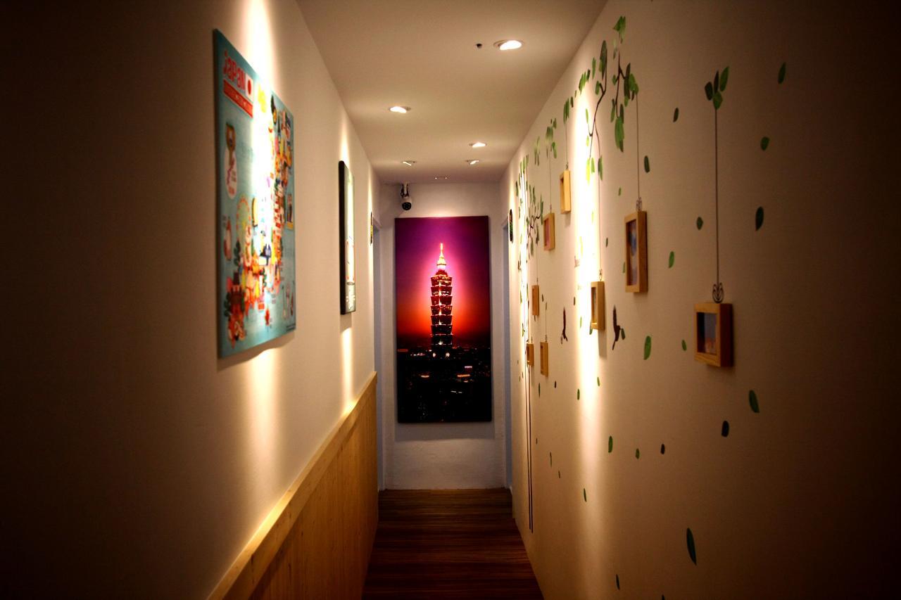 Color House Pansiyon Taichung Dış mekan fotoğraf