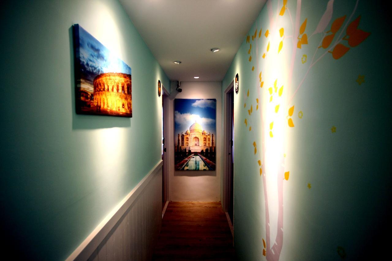 Color House Pansiyon Taichung Dış mekan fotoğraf